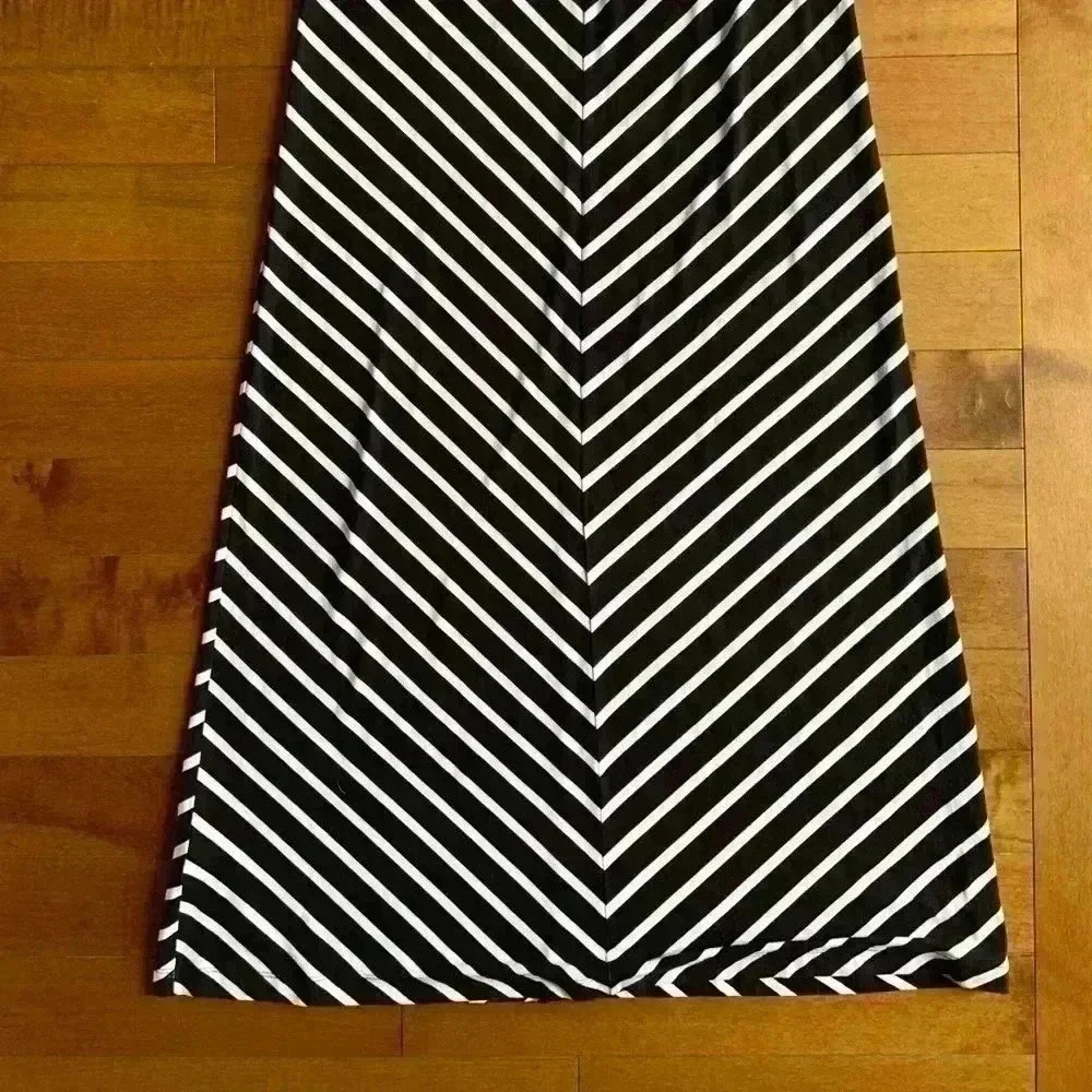 Tommy Bahama | Maxi black and white striped spaghetti strap dress size XXS or XS - Picture 4 of 4